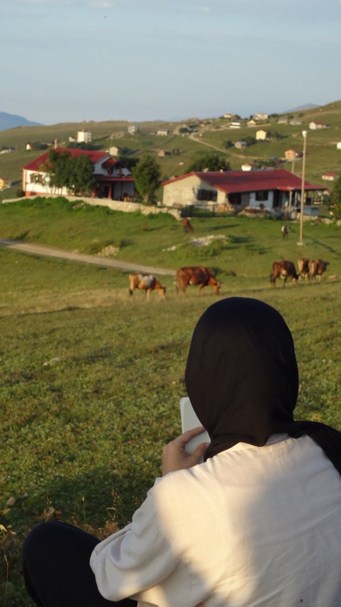 AyseFeda's tweet photo. Ağustos⛰️ https://t.co/cV4xEbdRVQ