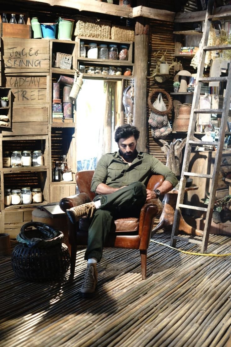 ranbirversex's tweet photo. A Soul That Turns Stories Into Magic 🎬 Happy Birthday Rk.
#HappyBirthdayRanbirKapoor https://t.co/QTt2Un8Wnb