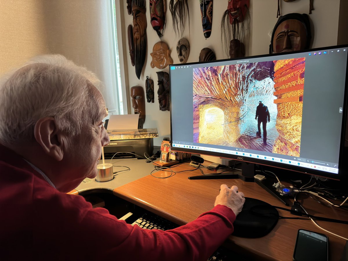 Theotokia 25, kültür festivalimiz, duayen fotoğraf sanatçısı İzzet  Keribar’ın gözünden Yeniköy sergisi ile bu akşam sona eriyor. İzzet Keribar, sanatıyla, kişiliği ve çalışkanlığı ile ülkemiz için bir değerdir. <a href="/YenikoyPanayia/">Yeniköy Panayia Rum Ortodoks Kilisesi ve Mek.Vakfı</a> #Theotokia