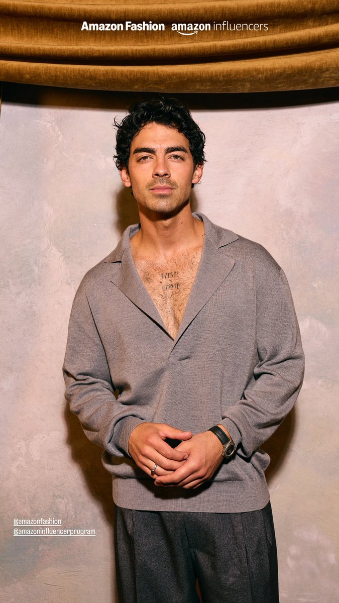 nickjonline's tweet photo. idk about you but this new joe jonas photo at the amazon fashion event is up for competition with armani beauty photo that lives rent free in my head. 😮‍💨 https://t.co/D4iSSnEoMs