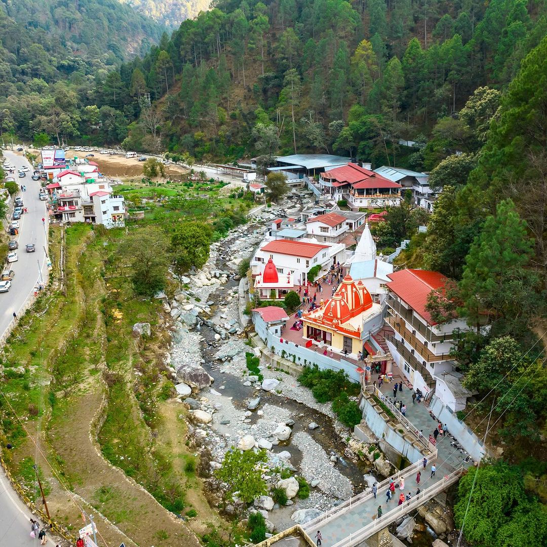 दिव्य अलौकिक पावन धाम प्रेम से लिखो राम राम!