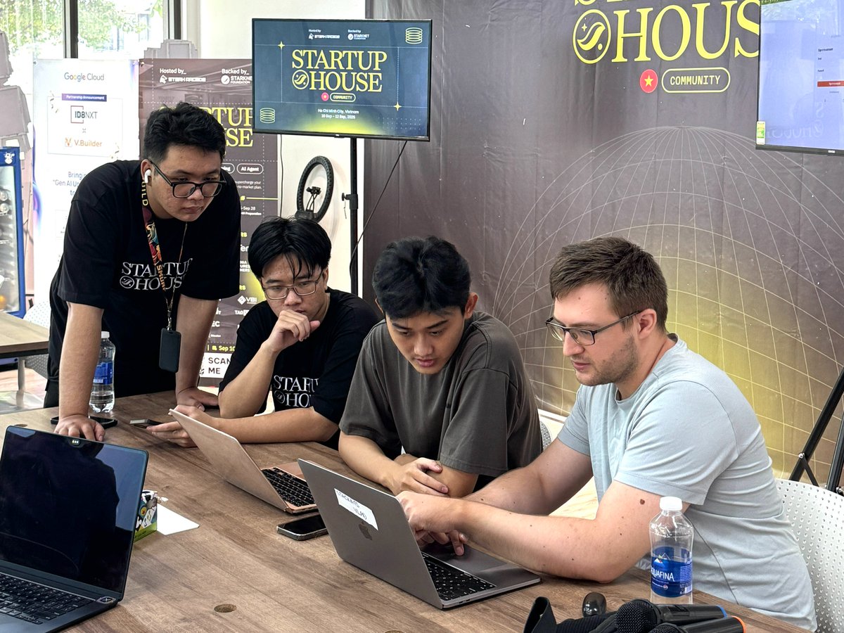 STARK Arcade tweet media