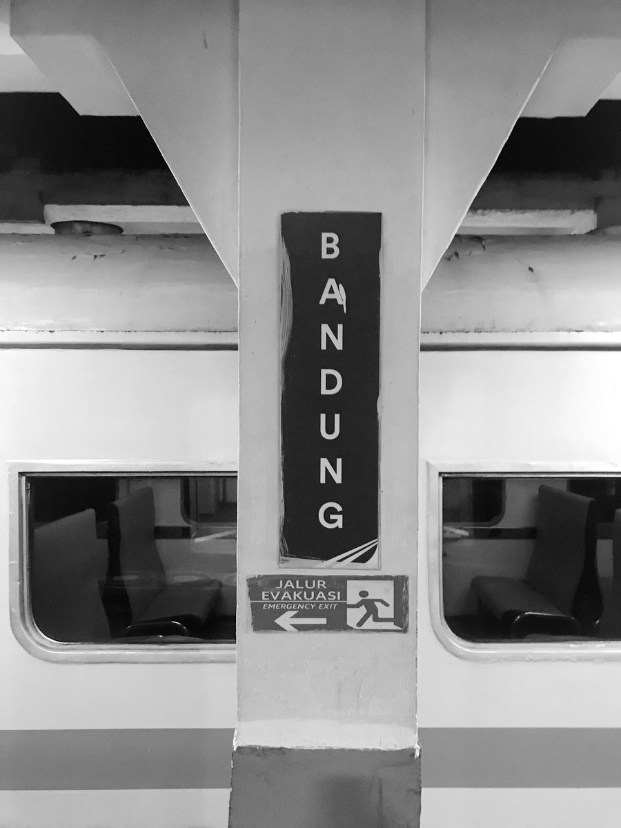 Halo, kami akan kembali dengan kabar terbaru untuk kalian para metalheads 🫴🏾🩸🤘🏽

sudah siap?