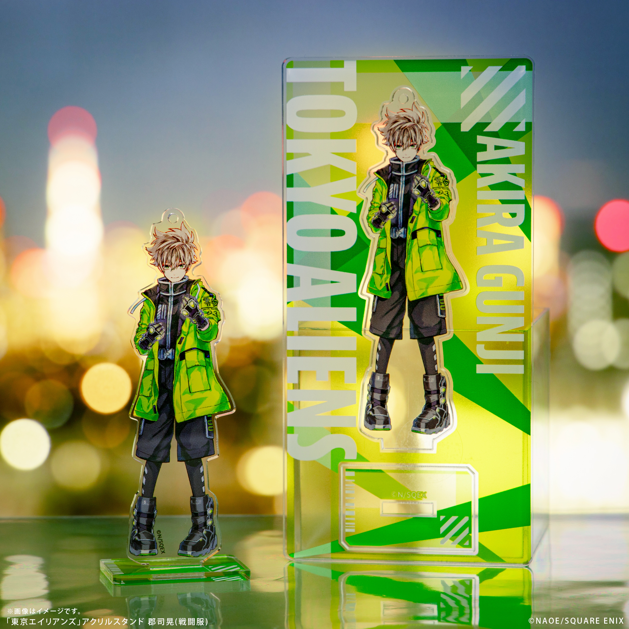 アクリルスタンド 緑と黄色のキャラクター アクリルスタンド 緑と黄色のキャラクター