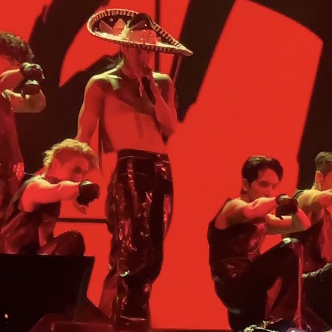 God has favorites and that’s def. Mexicangoms 🧎🏻‍♀️‍➡️🧎🏻‍♀️‍➡️🧎🏻‍♀️‍➡️

 #KAIONinMexico