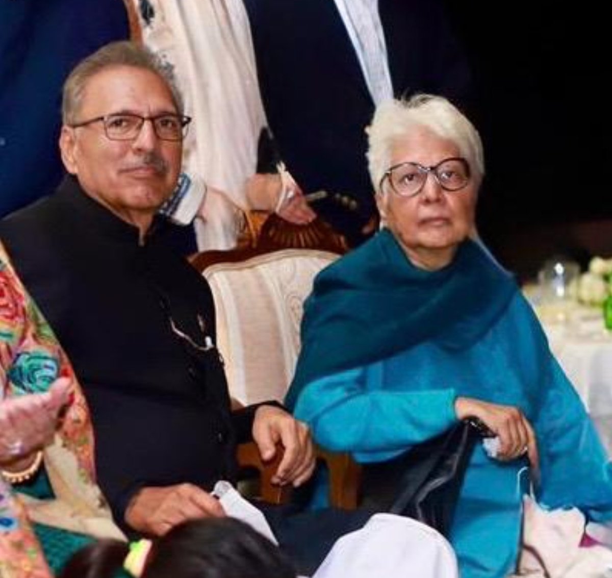 میری پیاری بہن، میری ہمدرد، میری دوست، اورمجھ سے بے پناہ محبت کرنے والی ڈاکٹر زعیمہ علوی احمد اللہ کو پیاری ہو گئیں۔
إِنَّا لِلَّهِ وَإِنَّا إِلَيْهِ رَاجِعُونَ
وہ ایک نیک دل، مخیر خاتون تھیں، جنہوں نے اپنی زندگی اللہ کی رضا اور اور اُسکے بندوں کی خدمت میں وقف کر دی تھی۔ بالخصوص