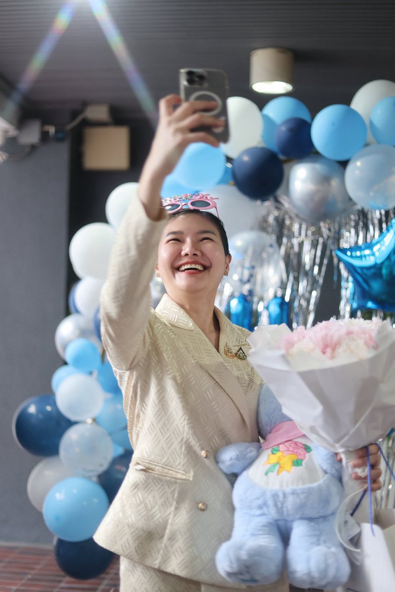 Wishing you lots of smiles every single day

☀️: <a href="/j_sindhuprai/">จิราพร สินธุไพร (น้ำ)</a>