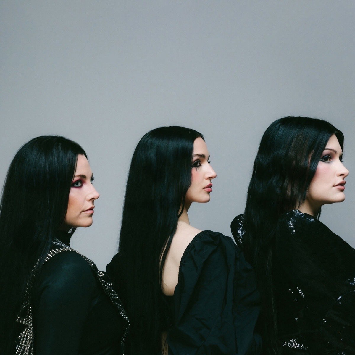 #NowPlaying
#Poppy, AMY LEE &amp; Courtney LaPlante
End of You - Poppy, AMY LEE &amp; Courtney LaPlante
アルバム：End of You - Single