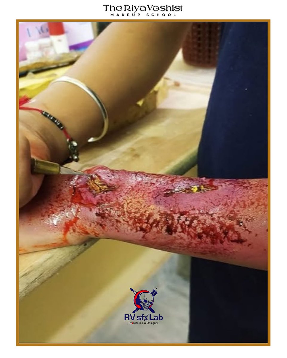 rvmua's tweet image. 🎬 From classrooms to cinema!
At 𝗧𝗛𝗘 𝗥𝗜𝗬𝗔 𝗩𝗔𝗦𝗛𝗜𝗦𝗧, students master:
✅ SFX &amp;amp; Prosthetic Makeup
✅ Bridal &amp;amp; Fashion Looks
✅ Live Portfolio Shoots
✅ Industry Internships &amp;amp; Job Support

📍 Rajouri Garden, Delhi

#theriyavashist #makeupacademy #sfxmakeup