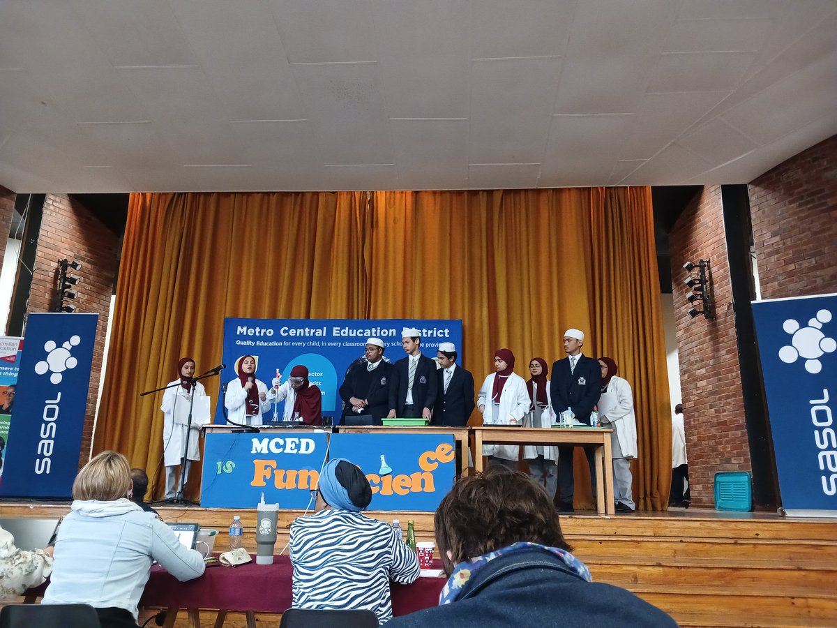 Mpolaik's tweet photo. Sasol Energy &amp; #SasolFoundation are proud sponsors of the @mced_wced Fun Science Fair which is aimed at promoting the love of sciencs #SasolinSociety @SasolSA https://t.co/NUdRCwrkGc