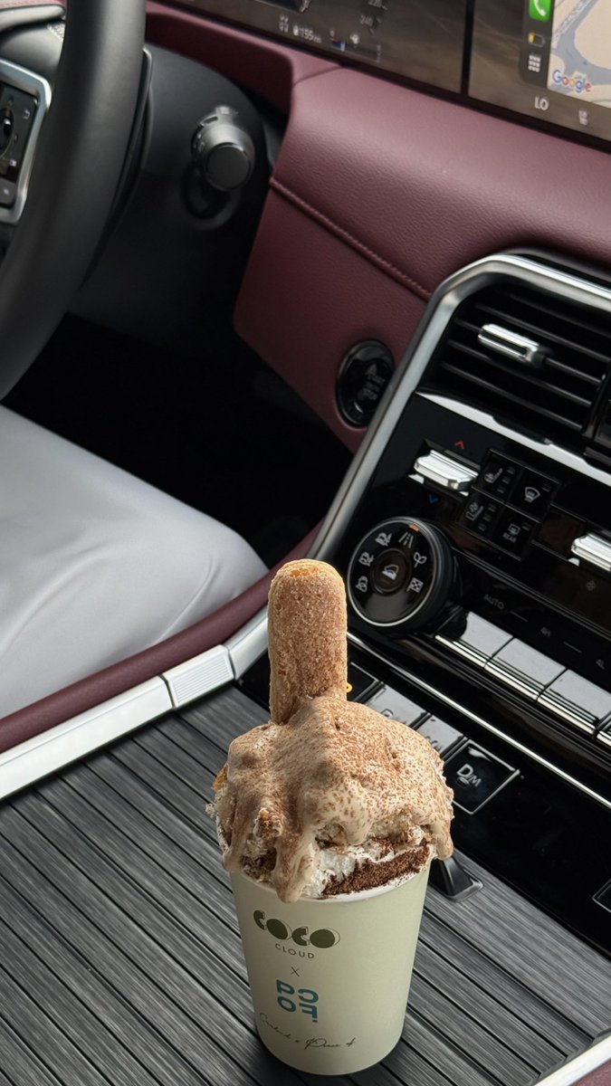 ياوجهك اللي مرحبا به ولبّيه 🤎'،