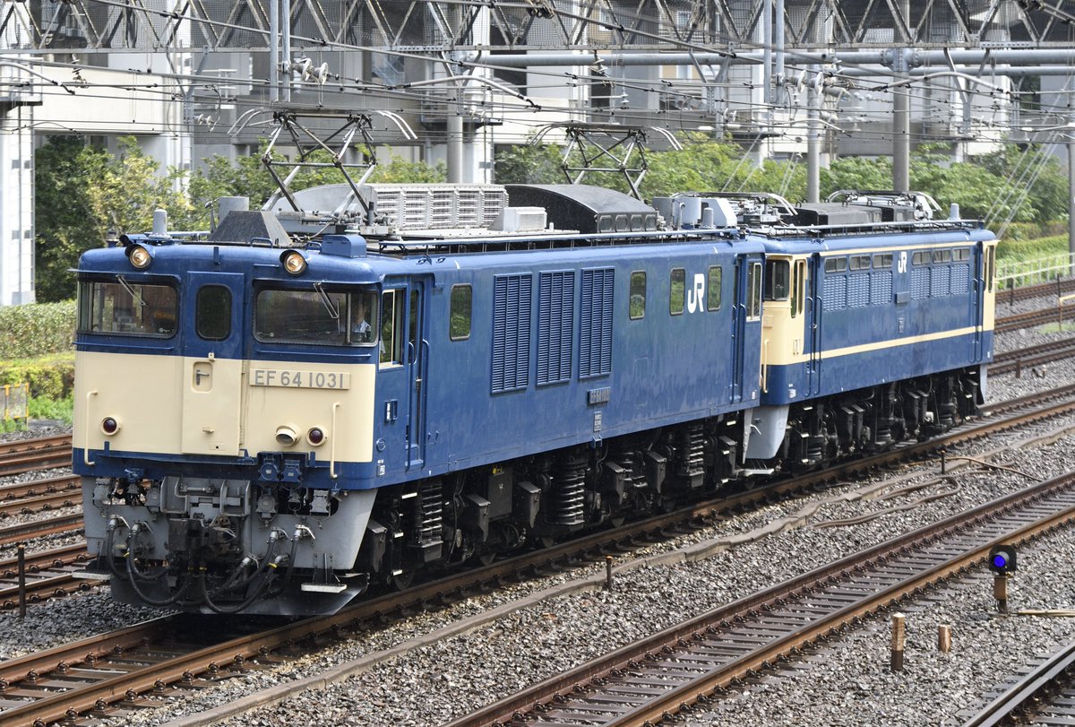 CL_197's tweet image. フォロワーのみんな、こんにちは😄☔

本日はEF65 1115が長野へ廃車回送されるということで、撮影に行ってきましたヨ📷✨

遂に田端からPFが姿を消すと思うと、なかなか悲しくなるものですネ😞💔
また一つ、時代が流れたことを実感しましたヨ…

では、また～👋👋