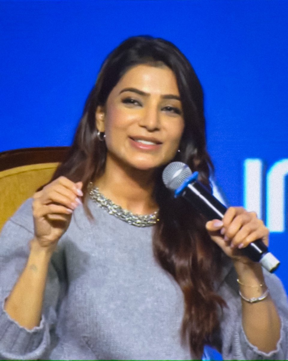 She’s the kind of cute that makes hearts melt <a href="/Samanthaprabhu2/">Samantha</a>! 🛐❤️ 

🔗 t.me/SamanthaFC_TWTS

<a href="/aimaylc/">AIMA Young Leaders Council</a> #Samantha 
#SamanthaRuthPrabhu