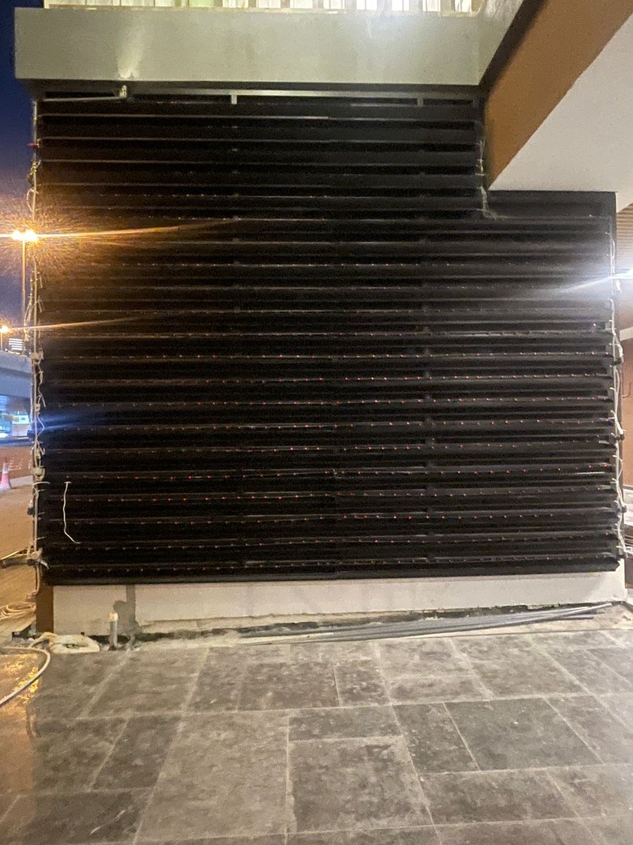 Greenmosswall's tweet image. 🌿✨ Live Vertical Garden at Marriott Residences-Dubai, Business Bay ✨🌿

🌐 greenartfactory.ae
☎ Voice/WhatsApp: +971 56 95 88 315 
📧 info@greenartfactory.com

#GreenArtFactory #MarriottResidences #ProjectHighlights #LiveGreenWall #VerticalGarden #GreenArchitecture