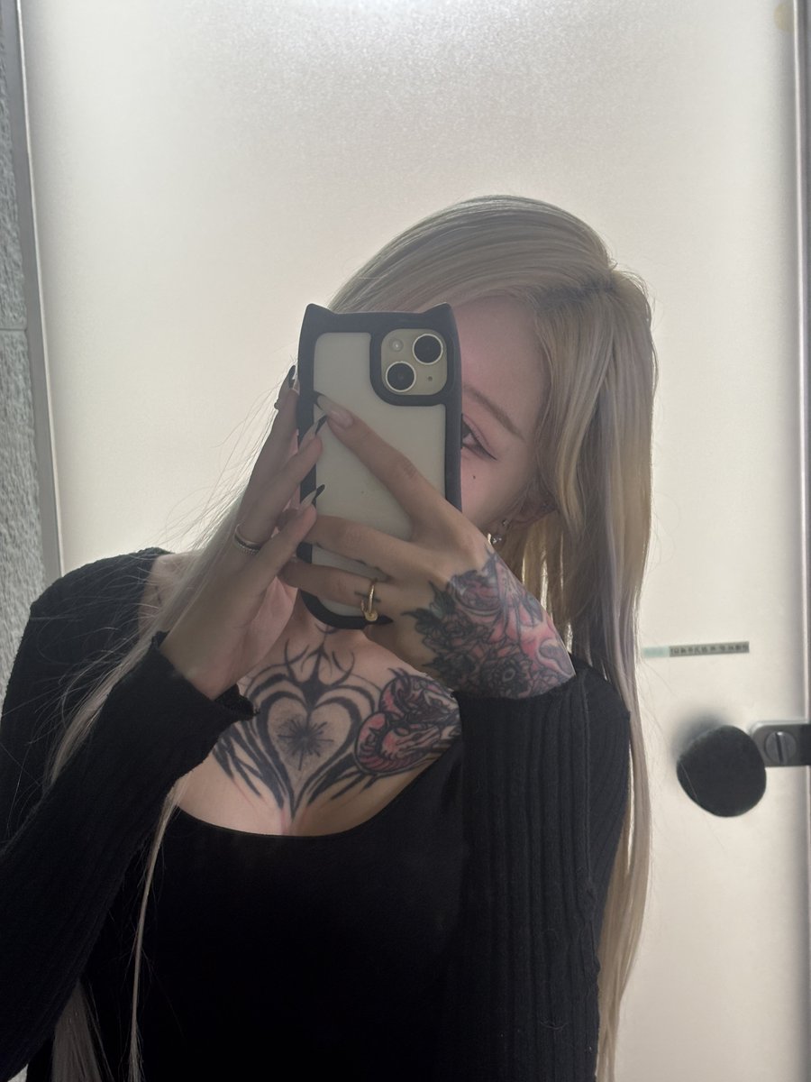 응급실 다녀왔다... 🫠
죽을뻔해띠...