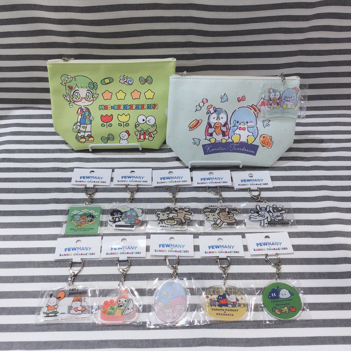 【FEWMANY×SANRIO CHARACTERS】
💫 再入荷情報 💫

人気アーティストとサンリオキャラクターの
コラボ商品が入荷いたしました🎉

・トートバック
・アクリルキーホルダー
・チャーム付き舟形ポーチ
・フラットポーチ
・スクエアポーチ

ぜひ、ご覧くださいませ🎈✨
#FEWMANY
#SANRIOCHARACTERS