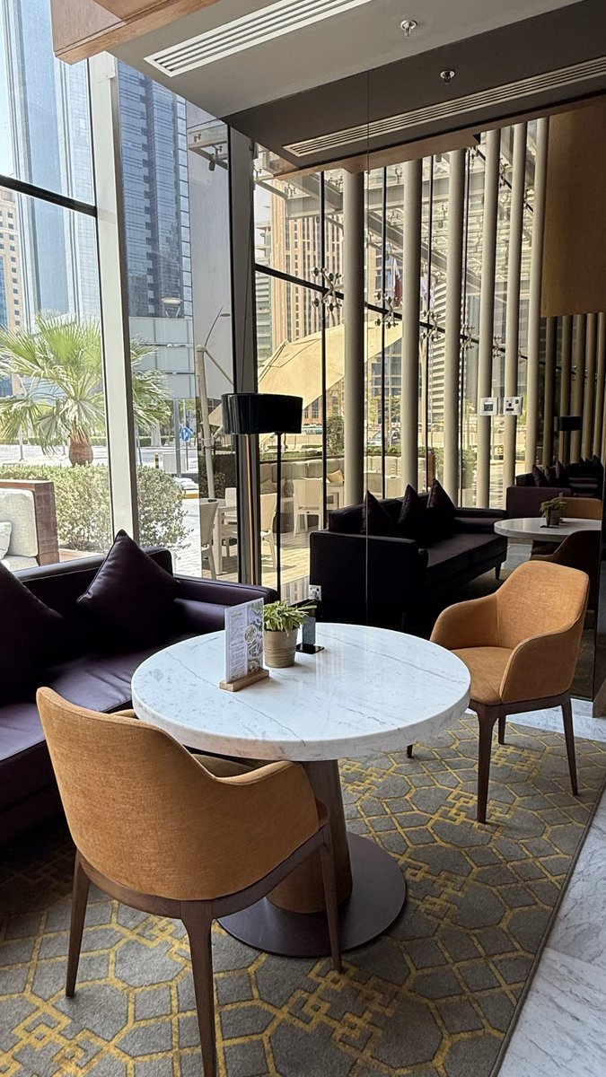 صباح جميل يحمل معه كل خير 
        صباح الخير 🕊️