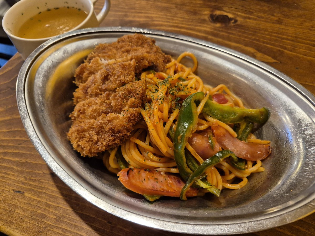 스탈로린 tweet media