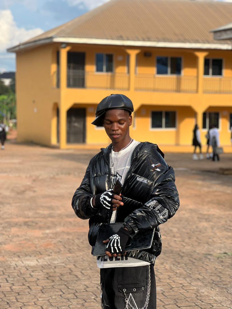 Another day to remind you WE ARE BROKE😁😁☠️☠️☠️😂