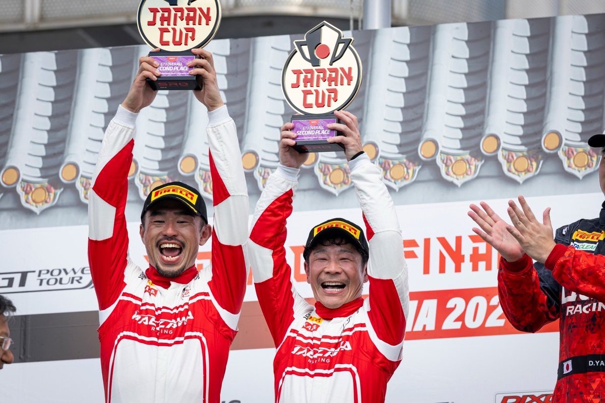 RACING LABO SUPER GT + KYOJO (@racinglabo) on Twitter photo 今週土曜の放送は、去年よりレースに参戦している実業家の #前澤友作 さんをお招きし、ハイパーカーをご紹介して頂きます。
レースに参戦する意味とは?
ハイパーカーを通して子供達に伝えたい事とは?
<a href="/yousuck2020/">前澤友作</a>
<a href="/GTWorldChAsia/">GT World Challenge Asia Powered by AWS</a>
<a href="/hnkyoshimura/">ノブシコブシ 吉村崇</a>
<a href="/NaokiYokomizo/">横溝直輝 |レーシングドライバー</a>
<a href="/tvtokyosports/">テレ東スポーツ</a>
<a href="/mine_momoka_7/">嶺百花(みねももか)/テレビ東京アナウンサー</a> 今週土曜の放送は、去年よりレースに参戦している実業家の #前澤友作 さんをお招きし、ハイパーカーをご紹介して頂きます。
レースに参戦する意味とは?
ハイパーカーを通して子供達に伝えたい事とは?
<a href="/yousuck2020/">前澤友作</a>
<a href="/GTWorldChAsia/">GT World Challenge Asia Powered by AWS</a>
<a href="/hnkyoshimura/">ノブシコブシ 吉村崇</a>
<a href="/NaokiYokomizo/">横溝直輝 |レーシングドライバー</a>
<a href="/tvtokyosports/">テレ東スポーツ</a>
<a href="/mine_momoka_7/">嶺百花(みねももか)/テレビ東京アナウンサー</a>