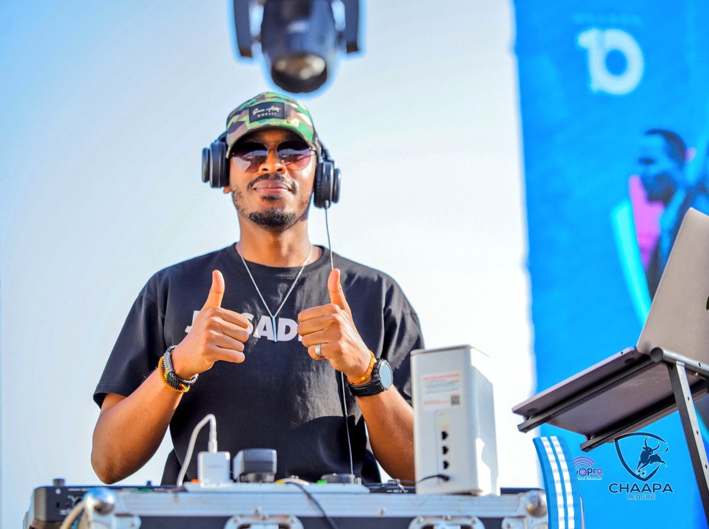 Häkûñá ™️ áñûʞäH tweet media