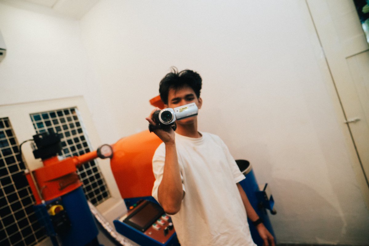 pawsletter tweet media