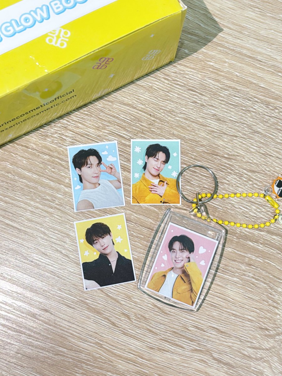 crying at how well azarine captured dino in these 😭 its so fresh and cute at the same time, it feels like a lemonade 🥹