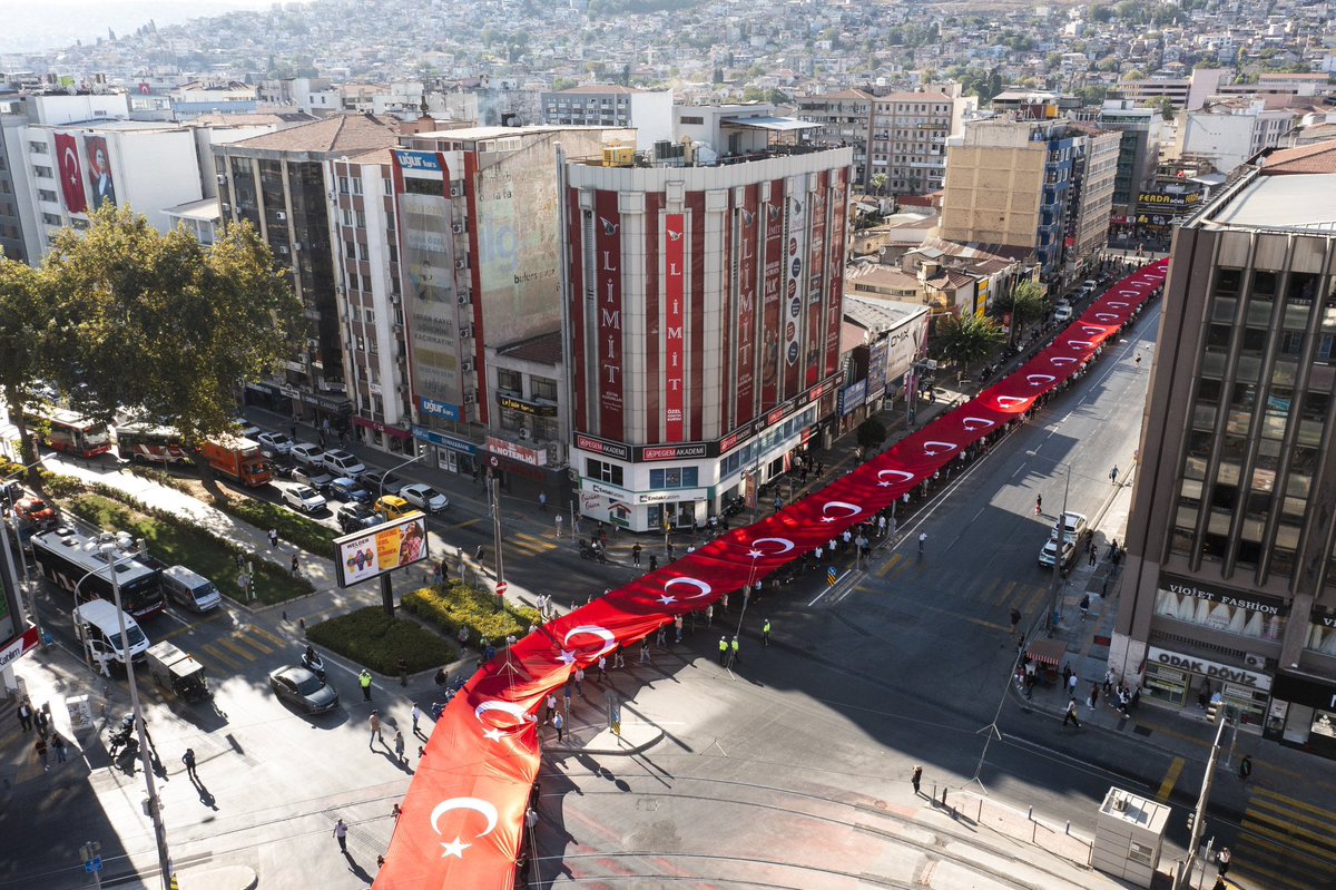 izmirgibiyiz's tweet photo. Düşman işgalinden kurtulan İzmir'in sokakları. 🇹🇷
📍 9 Eylül 2025 https://t.co/fIeP859KK7