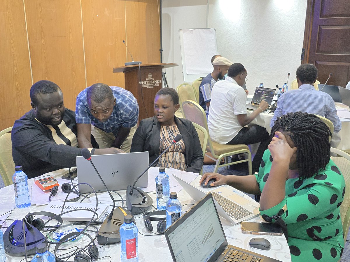 IGADHealthS's tweet photo. #IGADMigration

📍Ongoing: Its Day 3 of the Writeshop for the development of the for the development of the 3rd edition of the IGAD Migration Statistics Report, in Mombasa, Kenya. 

In the 📸 - #Day2 Recap: Focal points from IGAD Member States and partners, including @RDHRONairobi, @StatsSweden, AUC/@statafric, @giz_gmbh, and @RefugeesAfrica — collaborated to develop a zero draft of selected chapters, highlighting key migration and displacement profiles and patterns across the IGAD region. 

#IGADMigrationStatistics @meigague  @_MbokaziSabelo
