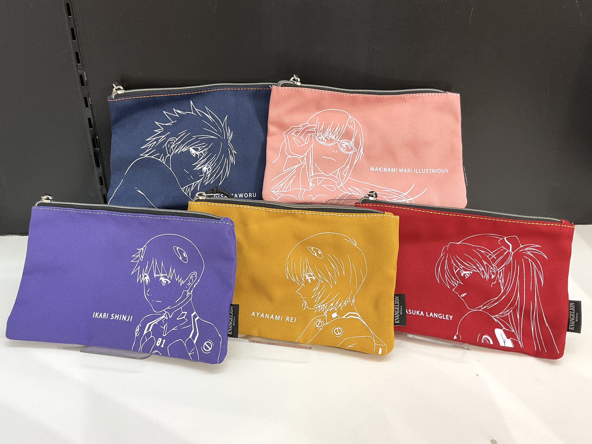 エヴァンゲリオン　ポップアップ　韓国限定　アクスタ 20210330_sns_pict_nyuko-