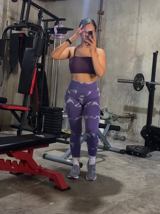 RitKeepFitness's tweet image. ⭐⭐⭐⭐⭐ — María Jaime                                                                              No wobble, no drama — just RAB3000 doing her thing 👌Presses, step-ups, whatever — she’s got it 💪
Basement gym royalty, tbh.👑

#RAB3000 #RitKeep #AdjustableBench…