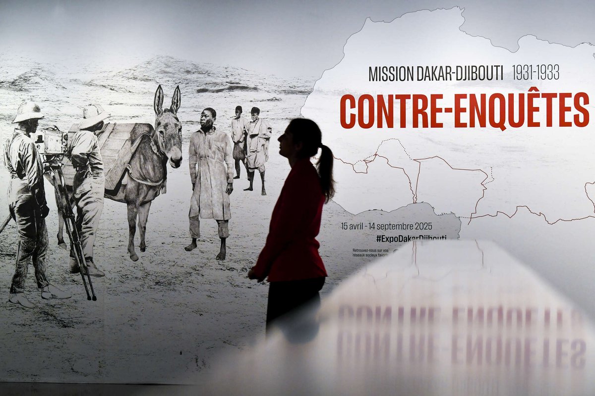 quaibranly's tweet image. ⏰ L'#ExpoDakarDjibouti se termine bientôt !
🔥 Découvrez le vaste travail de recherche mené depuis 5 ans qui place au cœur du propos les résultats de recherches et le regard actuel de professionnels du continent africain.
ℹ️ Plus d'infos 👉️ bit.ly/3R0ffZE