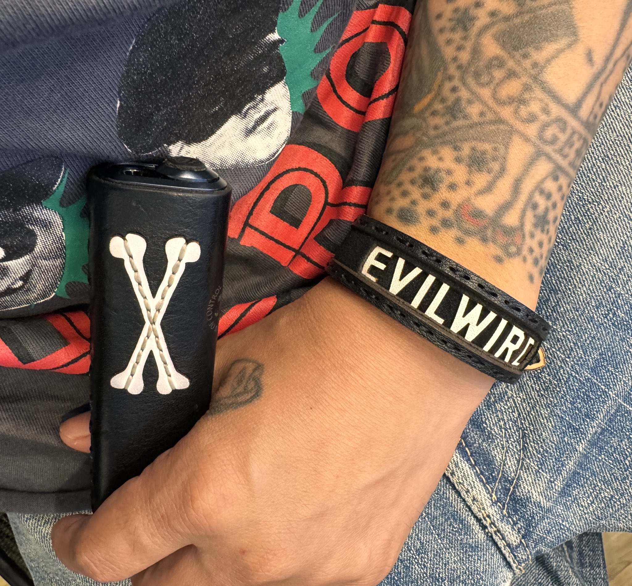 週末限定　激レア　EVILWIRE evilwire イービルワイヤー　デニム 週末限定 激レア EVILWIRE evilwire イービルワイヤー デニム