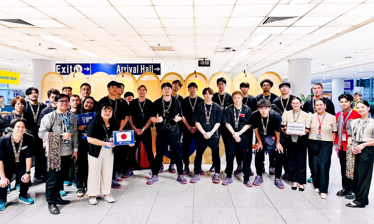 OneSportsPHL's tweet image. RISING SUN IN MANILA 🌅🇯🇵

Fan favorites Japan have landed in Manila, ready to light up the world stage as the 2025 FIVB Volleyball Men's World Championship kicks off this Friday!

#MWCH2025 #Philippines2025

📸 PNVF