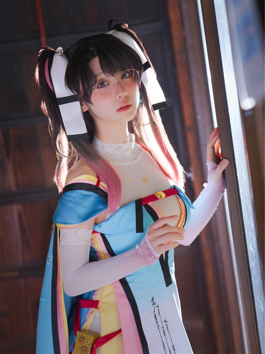 鳴潮🖌折枝
cosplay：伊織もえ