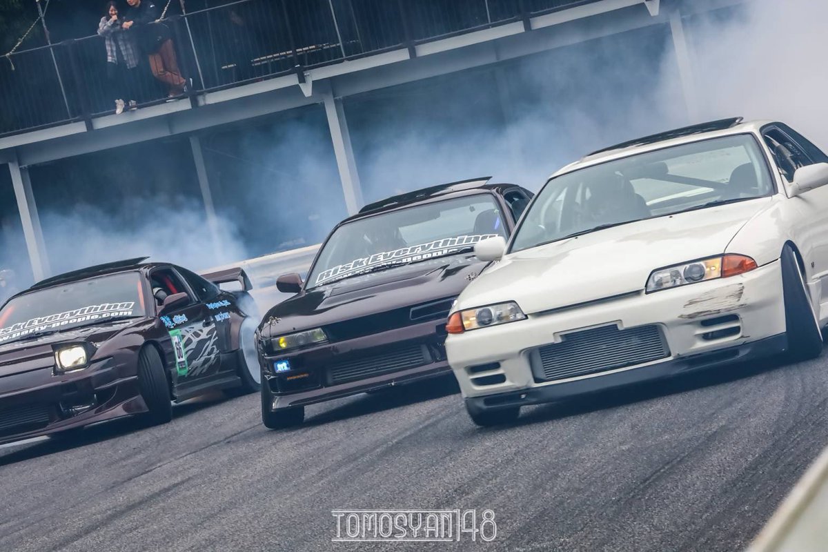 今週土曜日❗️モーターランド三河にて‼️
ハレ晴れ祭開祭🔥エントリーリストとタイスケです👀✨搬入は8:10〜👈
ギャラリー大歓迎です👯‍♀️『制服』着て来た方には特典あります🎁
エントリーのみなさんヨロシクお願いします🚗💥
#ハレ晴れ祭 #ギャラリー大歓迎
#集うイケイケドリフター
#そうだ三河いこう。