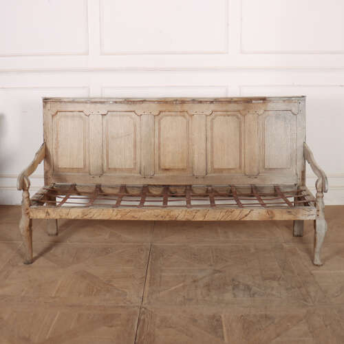 18th century English bleached oak settle.
tinyurl.com/5eb67u6b
#bleachedoaksettle #EnglishOakSettle #OakSettle