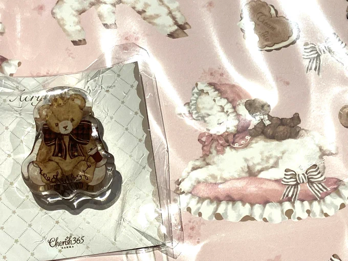とじゃなくてちゃんなんですけど概念みを感じて買ってしまい…被ってるさんすぎませんか…