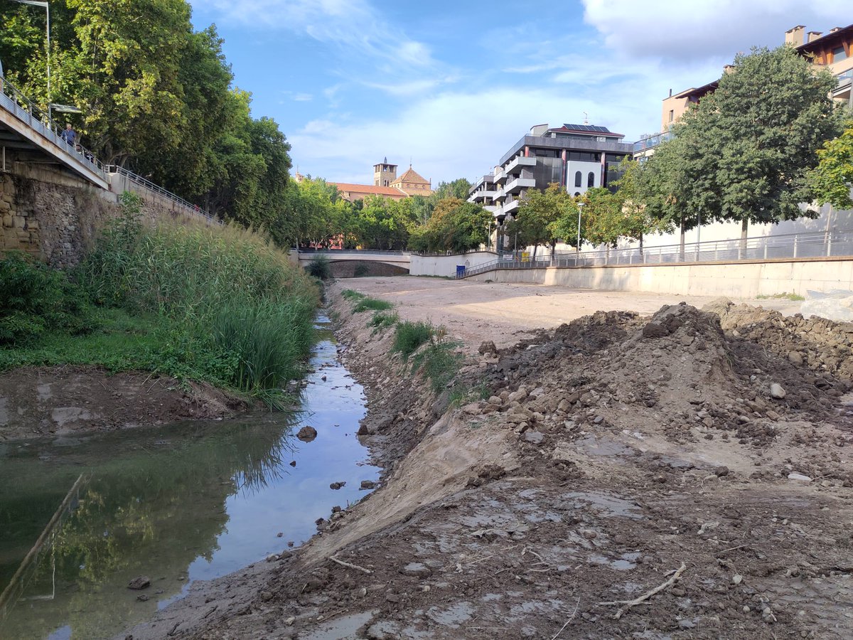 Les actuacions de restauració del projecte #RiberesdeVic, al rius Meder i Gurri al seu pas per <a href="/aj_vic/">Ajuntament de Vic</a>, avancen a bon ritme!
<a href="/FBiodiversidad/">Fundación Biodiversidad</a>
#ProyectosPRTR 
#PlanDeRecuperación