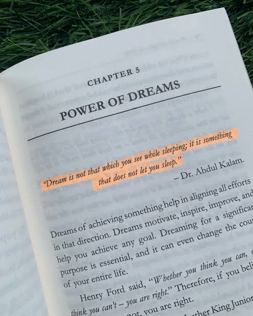 _kingfect's tweet photo. The dream worth chasing is the one that doesn’t leave you alone. It doesn’t let you sleep, it doesn’t let you quit, it just keeps pulling you forward. https://t.co/QpWfyxfYgb