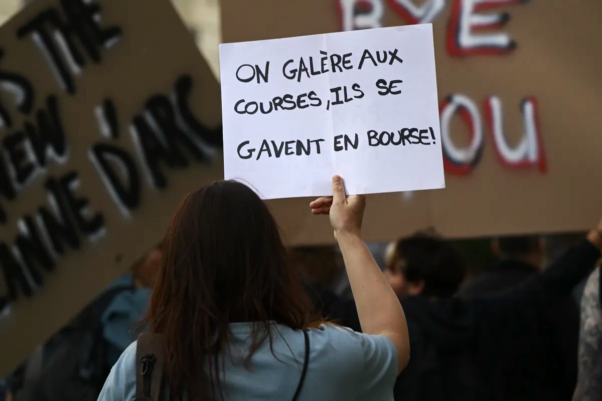 loiret_debout's tweet image. À Orléans pour dire : ÇA SUFFIT !

La macronie, ça suffit ! 

La provocation de Macron et sa clique n’a que trop durée ! Le peuple s’exprime et a le dernier mot ! 

#bloquonstout #10septembre
Photos 1 : @larep_fr