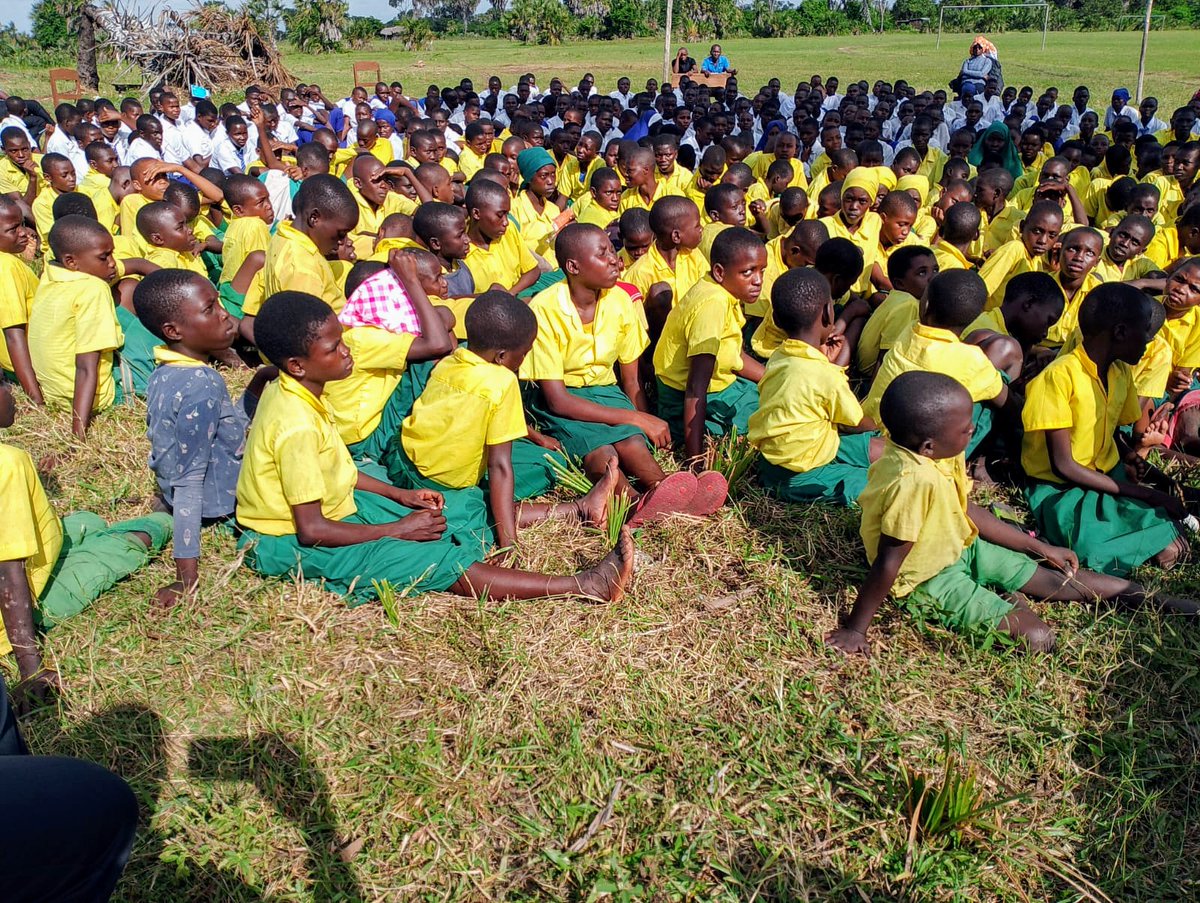 At Amkeni Primary, we empowered Girls and Boys with skills to make positive choices, break harmful peer pressure, and embrace equal opportunities. We wished them success in their upcoming national examinations #KPSEA #KJSEA. #GenderEquality #EducationForAll