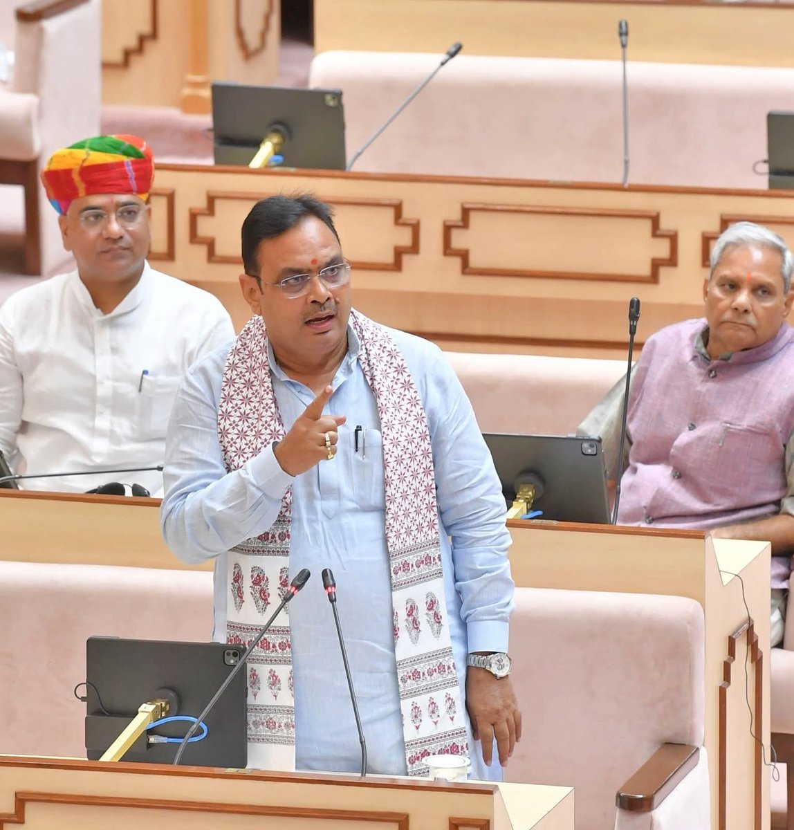 मेरी आवाज़ को पहले भी नहीं रोक पाए, और आगे भी नहीं रोक पाएंगे। यह आवाज ऐसी नहीं है जिसको रोकने का दम विपक्ष में हो। - <a href="/BhajanlalBjp/">Bhajanlal Sharma</a>  #Rajasthan  #Politics