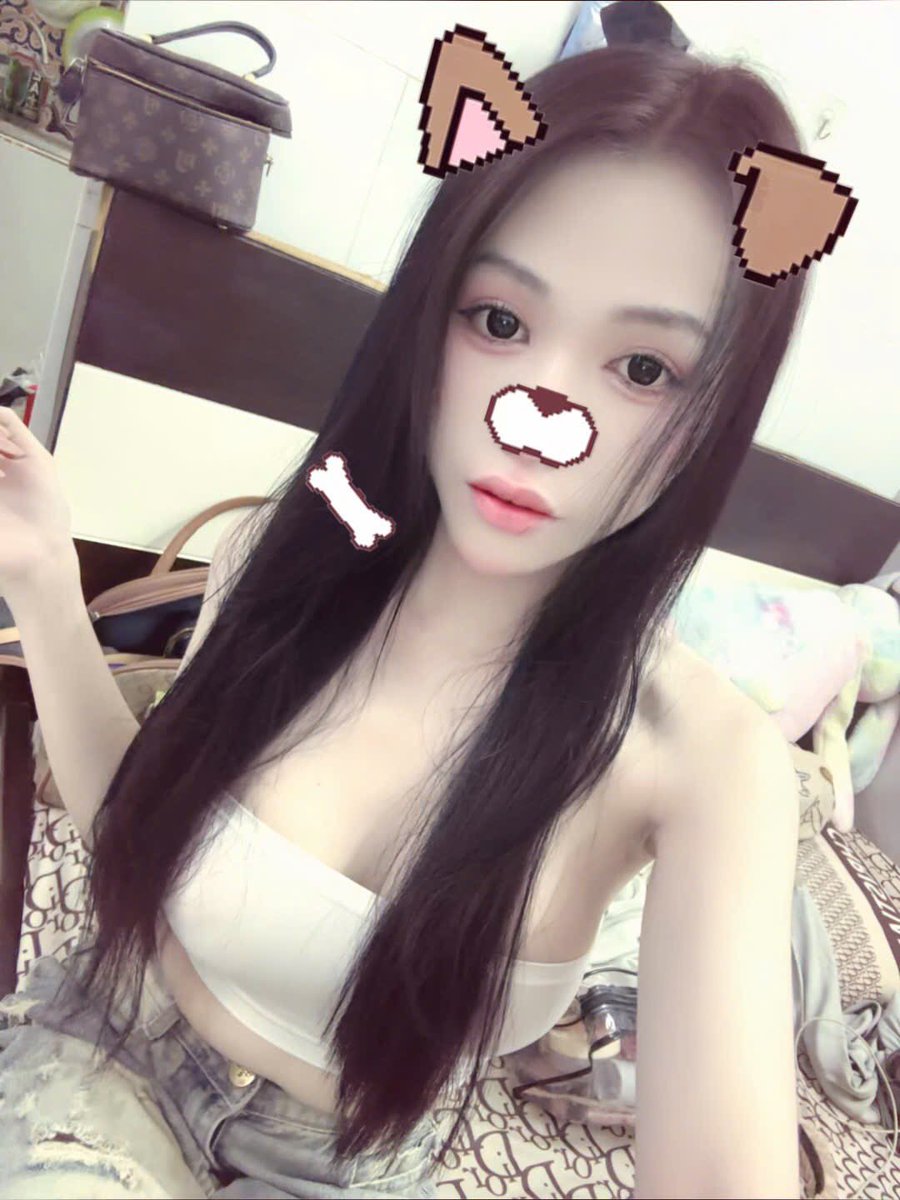 Anvy2003's tweet photo. Bé nhận kèo đi liền khu vực Sài Gòn ạ 
Zl:0763921393📲 https://t.co/8SJ7QJyZN6