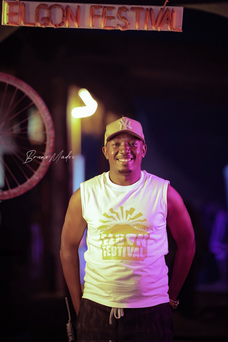 Who are these guys?? <a href="/Edokucm/">Conrad Max Edoku</a>  @colorsandbrushes <a href="/Mbalecreatives/">MBALECREATIVESMARKET</a> #mbale