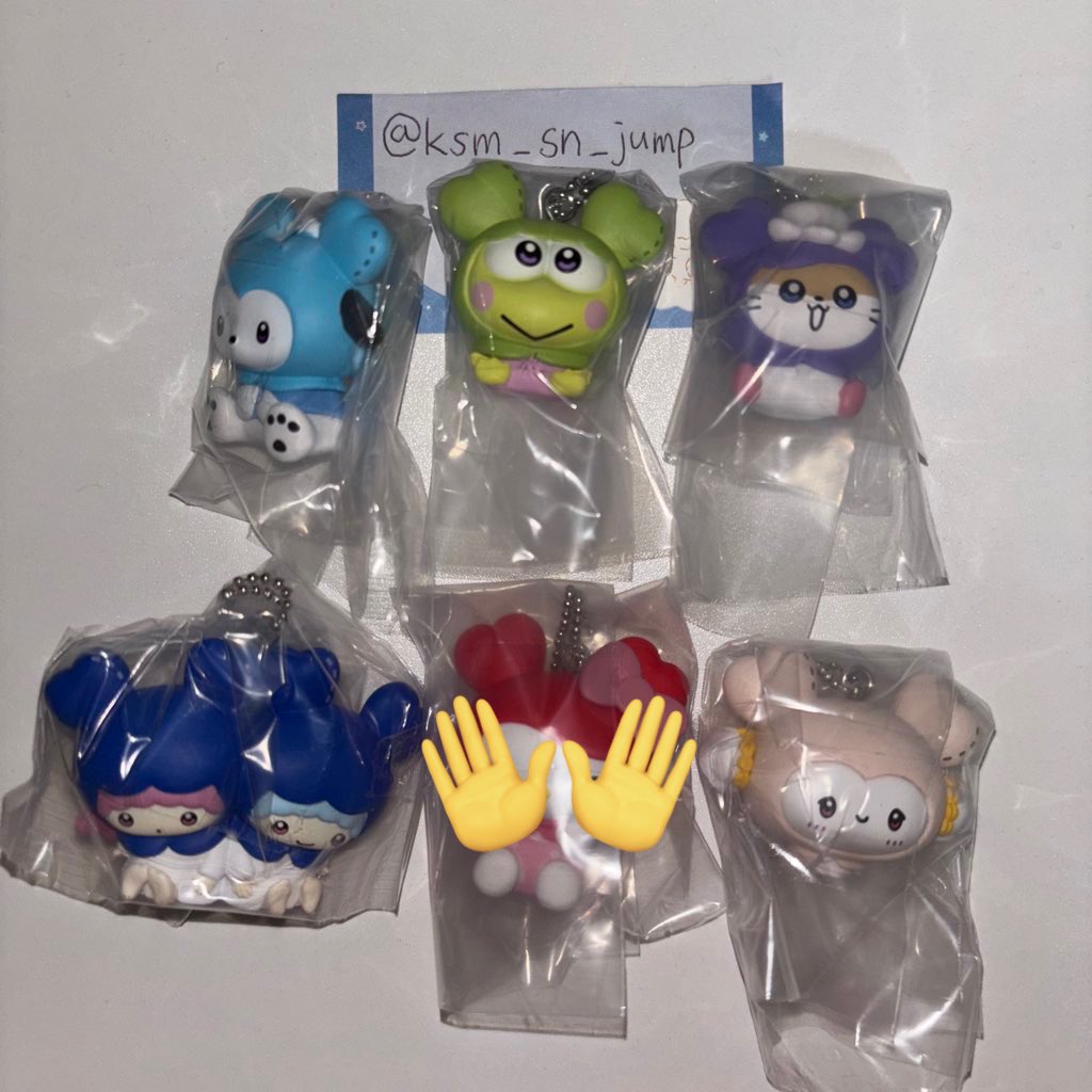 TWICE LOVELYS × SANRIO （サンリオ）CHARACTERS マスコットチャーム　交換

譲→画像

求→ ミナ>ジヒョ

大阪（天王寺>梅田>難波 等）手渡し希望、
気軽にご連絡ください🙇🏻‍♀️
#TWICE　#TWICE交換　#ガチャガチャ交換　#サンリオ