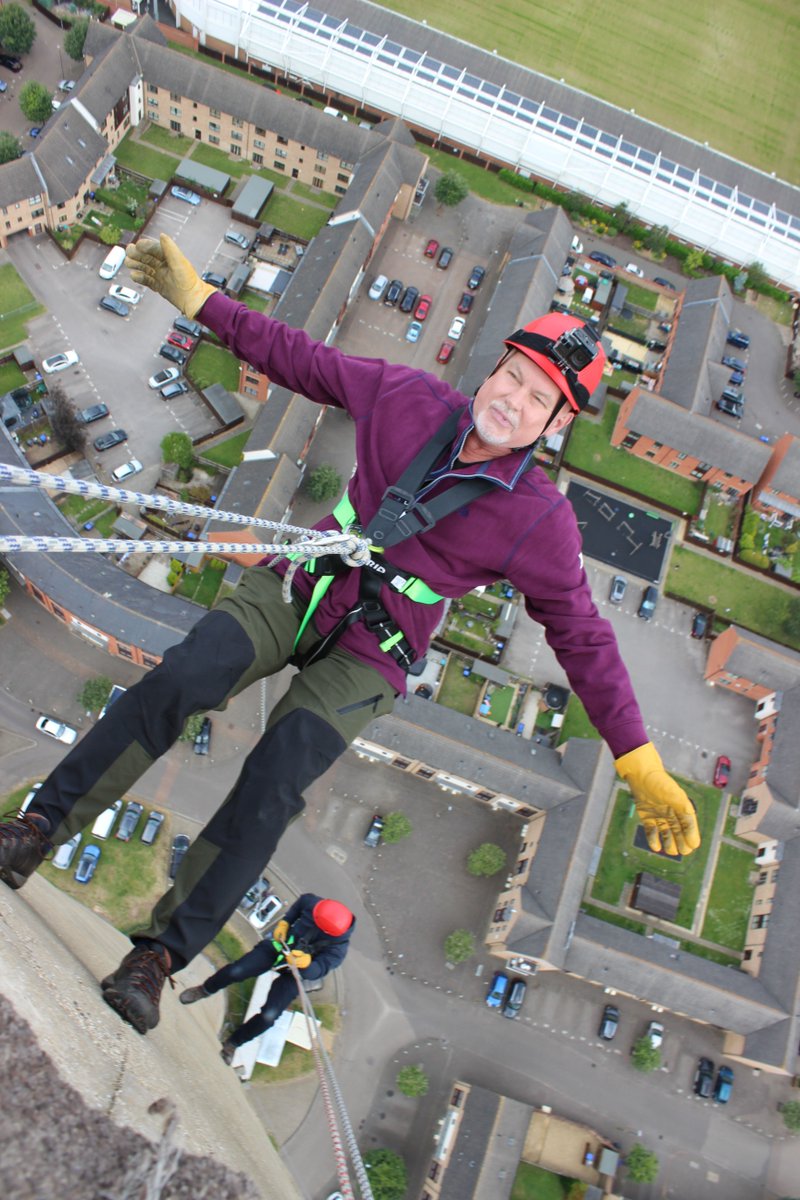 It’s #AirAmbulanceWeek 🚁 Earlier this year, we donated £25,000 to <a href="/TVAirAmb/">Thames Valley Air Ambulance</a> through our 75th anniversary fundraising — from skydives to golf days! Proud to support their lifesaving work 💙 tvairambulance.org.uk #tvaa #lifesaving