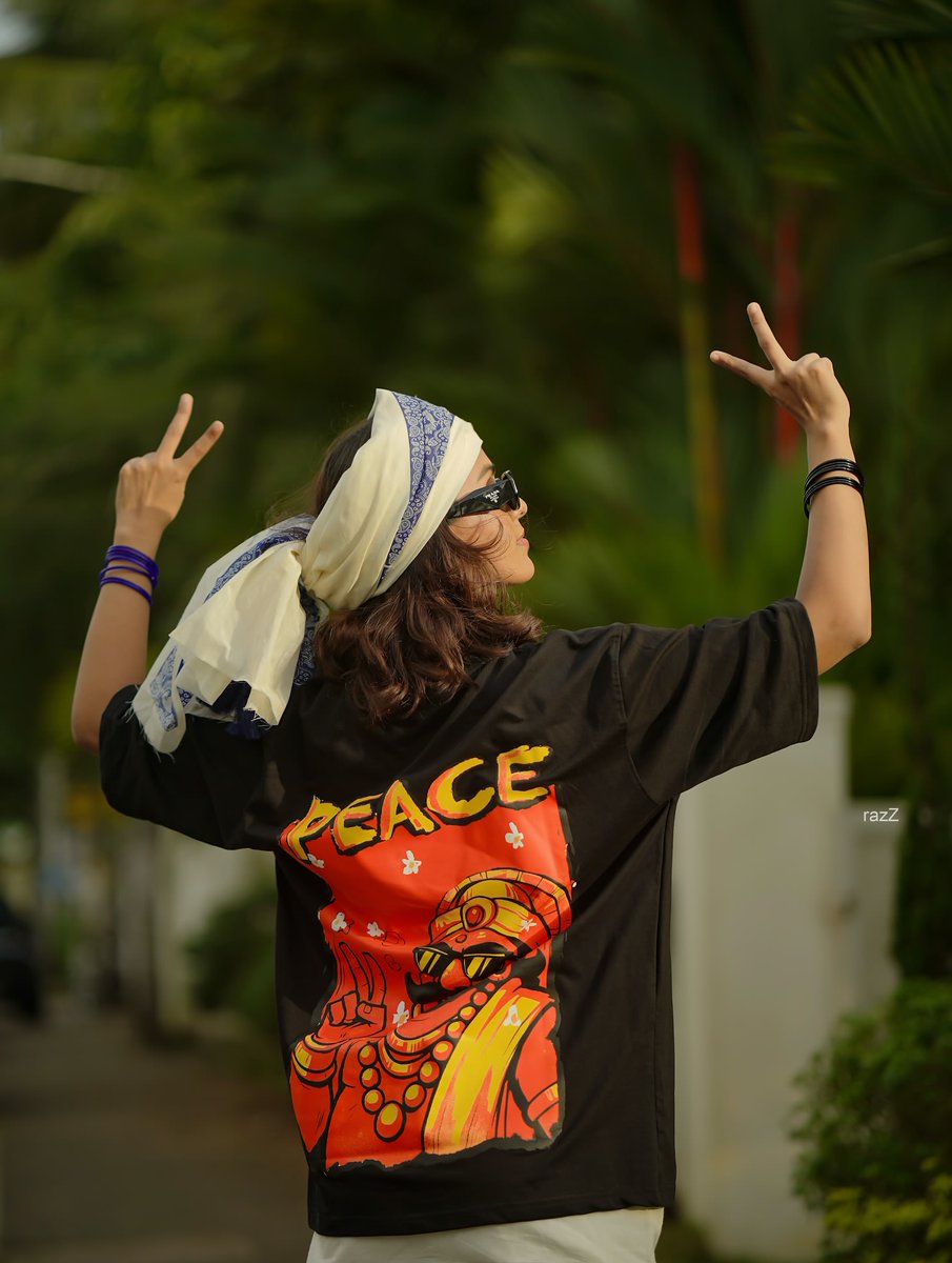 _NikiVibes's tweet photo. Ansha Mohan ๐คฉ
#AnshaMohan https://t.co/307Nxybv6t