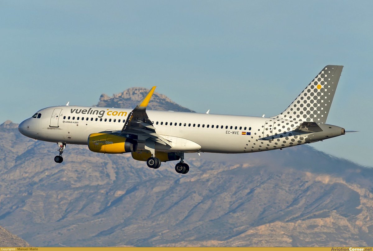 Aeropuerto Alicante-Elche Miguel Hernández (@alc_airport) on Twitter photo 🆕 <a href="/vueling/">Vueling Airlines</a> sale al rescate de la ruta entre Alicante-Elche y Santiago de Compostela, recientemente suprimida por <a href="/Ryanair/">Ryanair</a> 
ℹ️ Toda la información 👉🏻 aeropuerto-alicante-elche.es/2025/09/vuelin… 🆕 <a href="/vueling/">Vueling Airlines</a> sale al rescate de la ruta entre Alicante-Elche y Santiago de Compostela, recientemente suprimida por <a href="/Ryanair/">Ryanair</a> 
ℹ️ Toda la información 👉🏻 aeropuerto-alicante-elche.es/2025/09/vuelin…