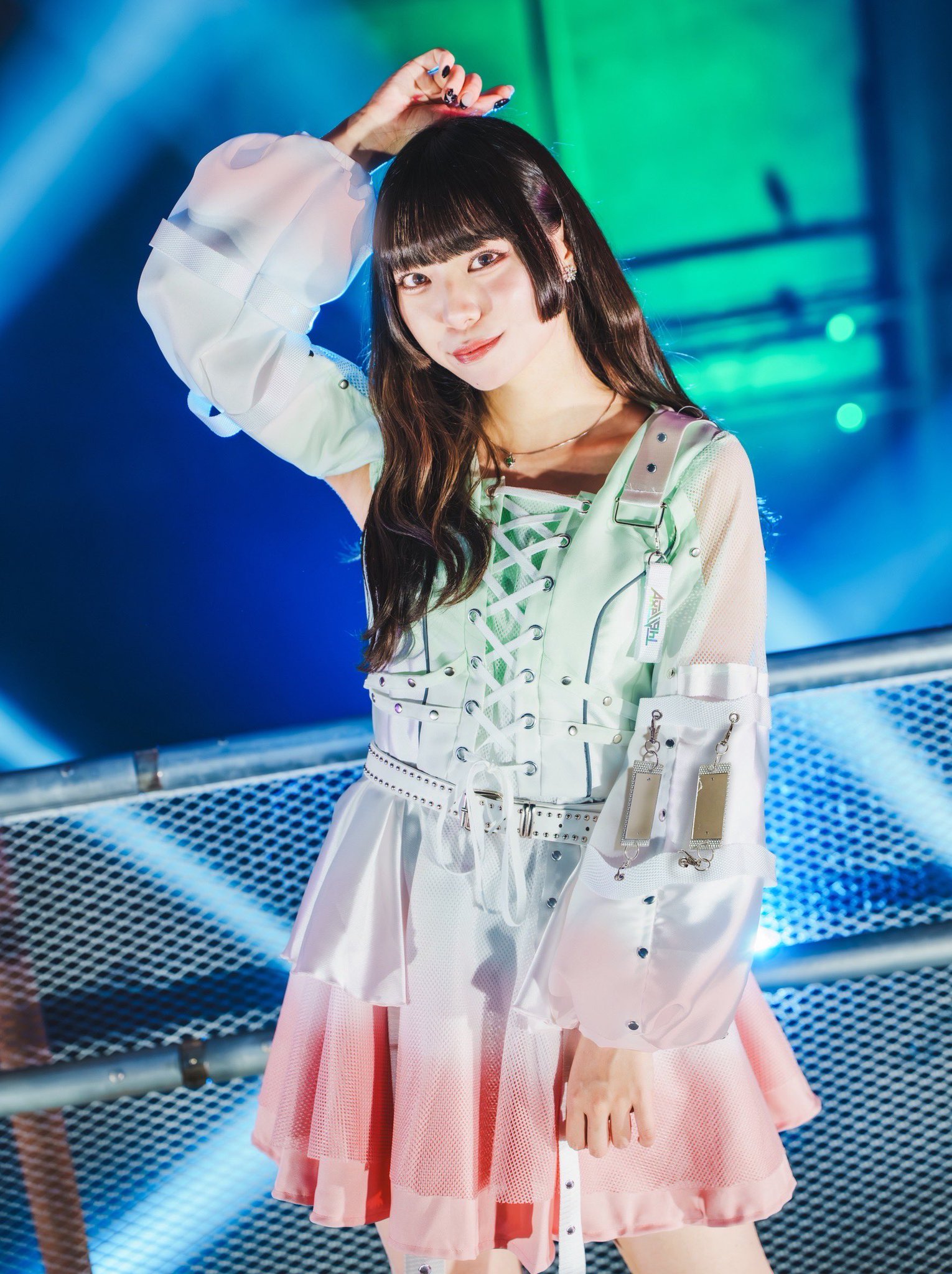 (ゆうゆう)愛宕心響 シャーリングワンピ 全ツT 福岡ver 生写真 コンプ 1-165760.jpg
